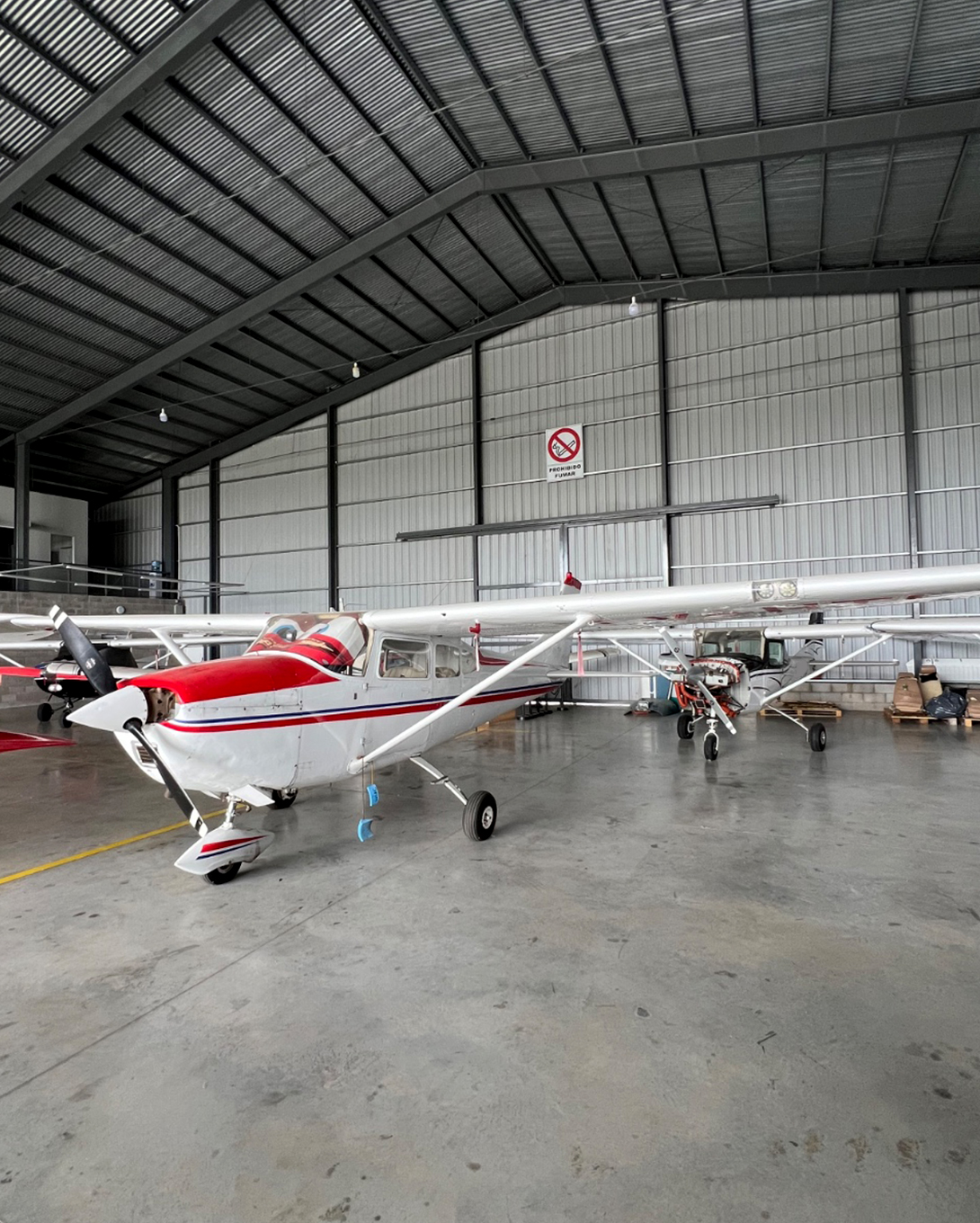 Cessna 182 230 (2)