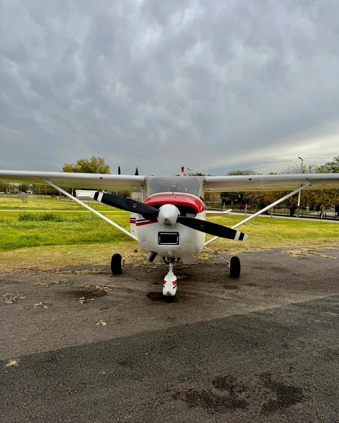 Cessna 182 230 (4)
