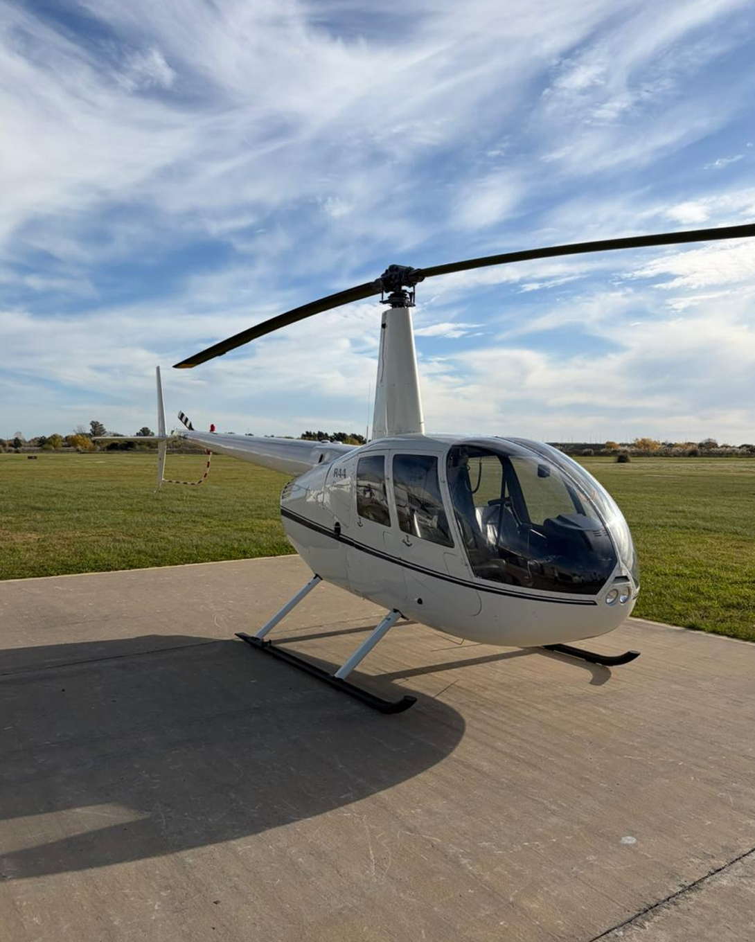 Robinson Raven R44